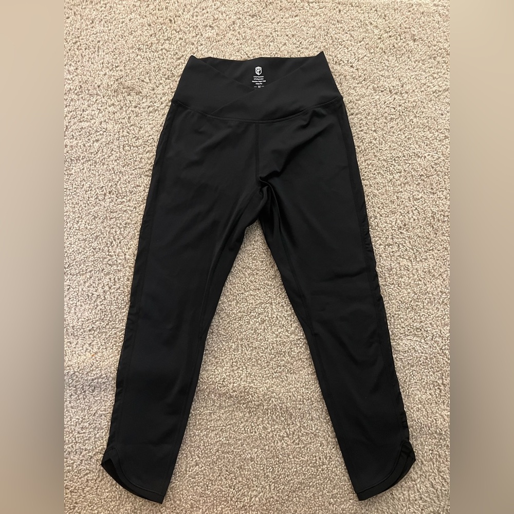 Born Primitive Allison Scudds V front leggings